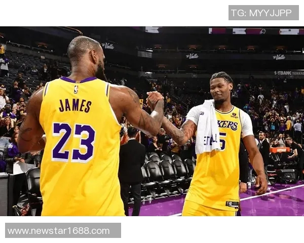 雷迪什自律是詹姆斯成功的原因，生活中他没有架子&很好相处