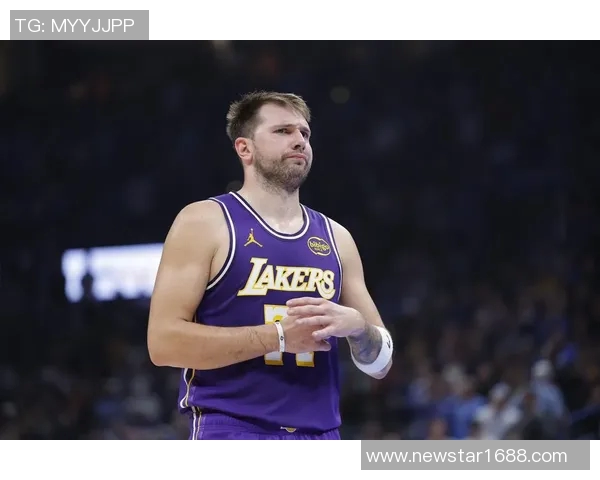 东契奇狂砍45分超级三双，詹姆斯28+10助湖人连续第三次击败爵士